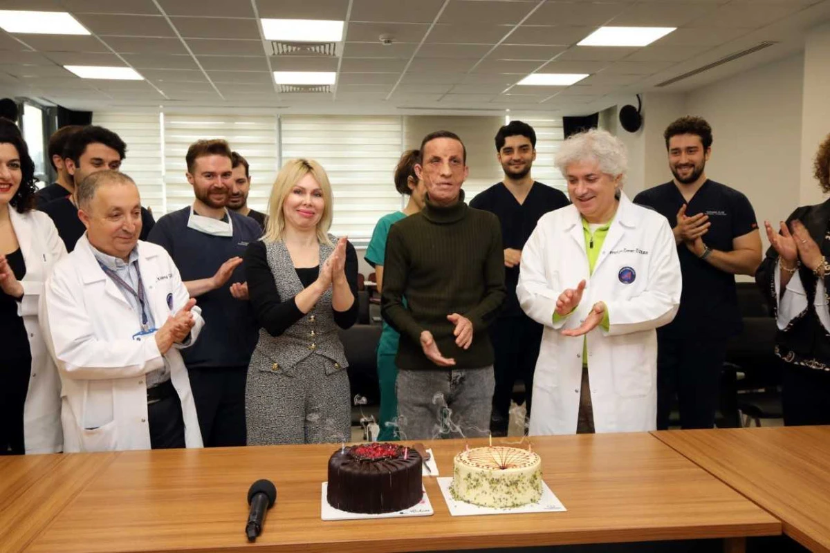 14 Yıl &ouml;nce yazılan tıp tarihi: Y&uuml;z nakliyle değişen bir hayat