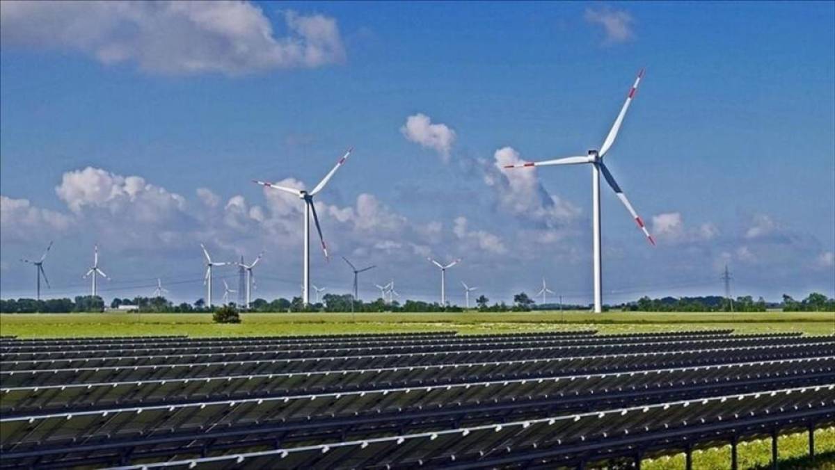 Bataryalar g&uuml;neş enerjisindeki &uuml;retimin y&uuml;zde 34'&uuml;n&uuml; g&uuml;neşsiz saatlere taşıyabilir