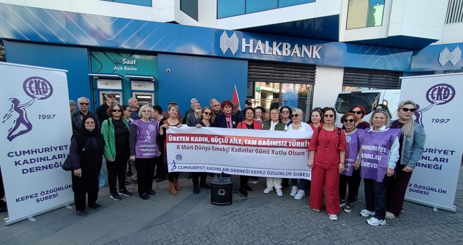 GÜÇLÜ KADIN, GÜÇLÜ AİLE GÜÇLÜ TÜRKİYE