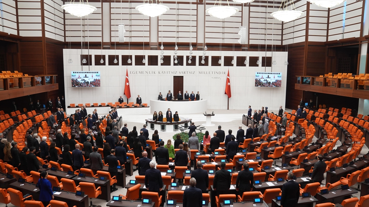 Meclis Genel Kurulunda Sırrı Süreyya Önder için anma töreni düzenlendi
