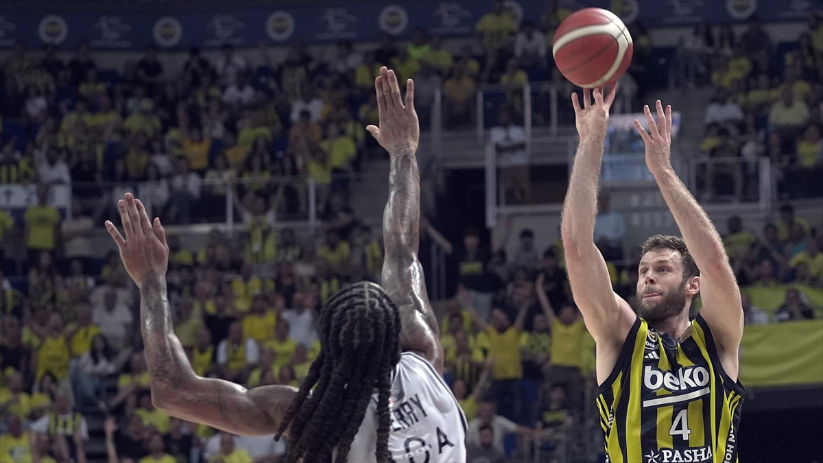 Basketbol Süper Lig'de sezonun şampiyonu Fenerbahçe Beko