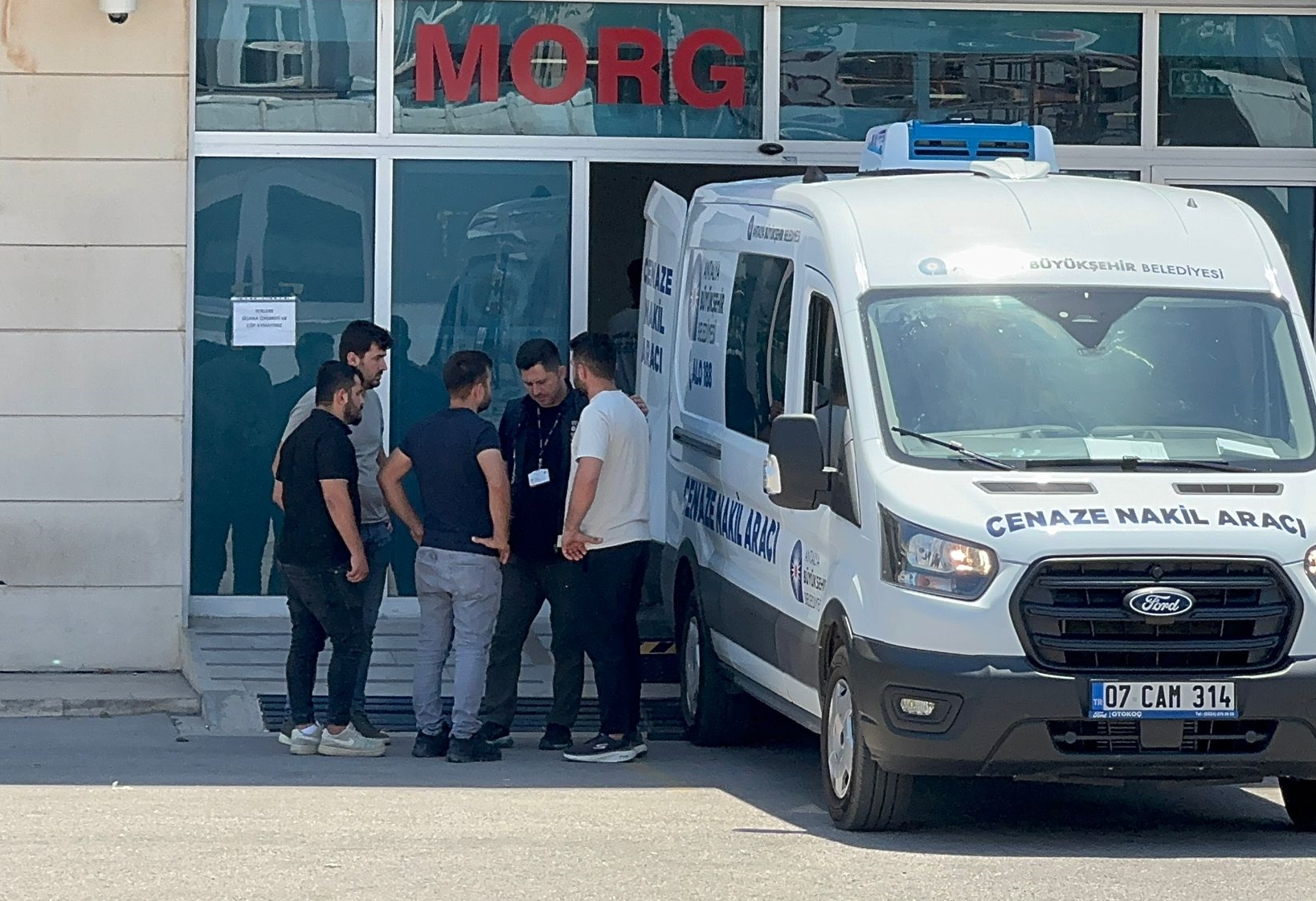 Tatil için ailesinin yanına giden üniversite öğrencisi genç kız ağabeyi tarafından öldürüldü