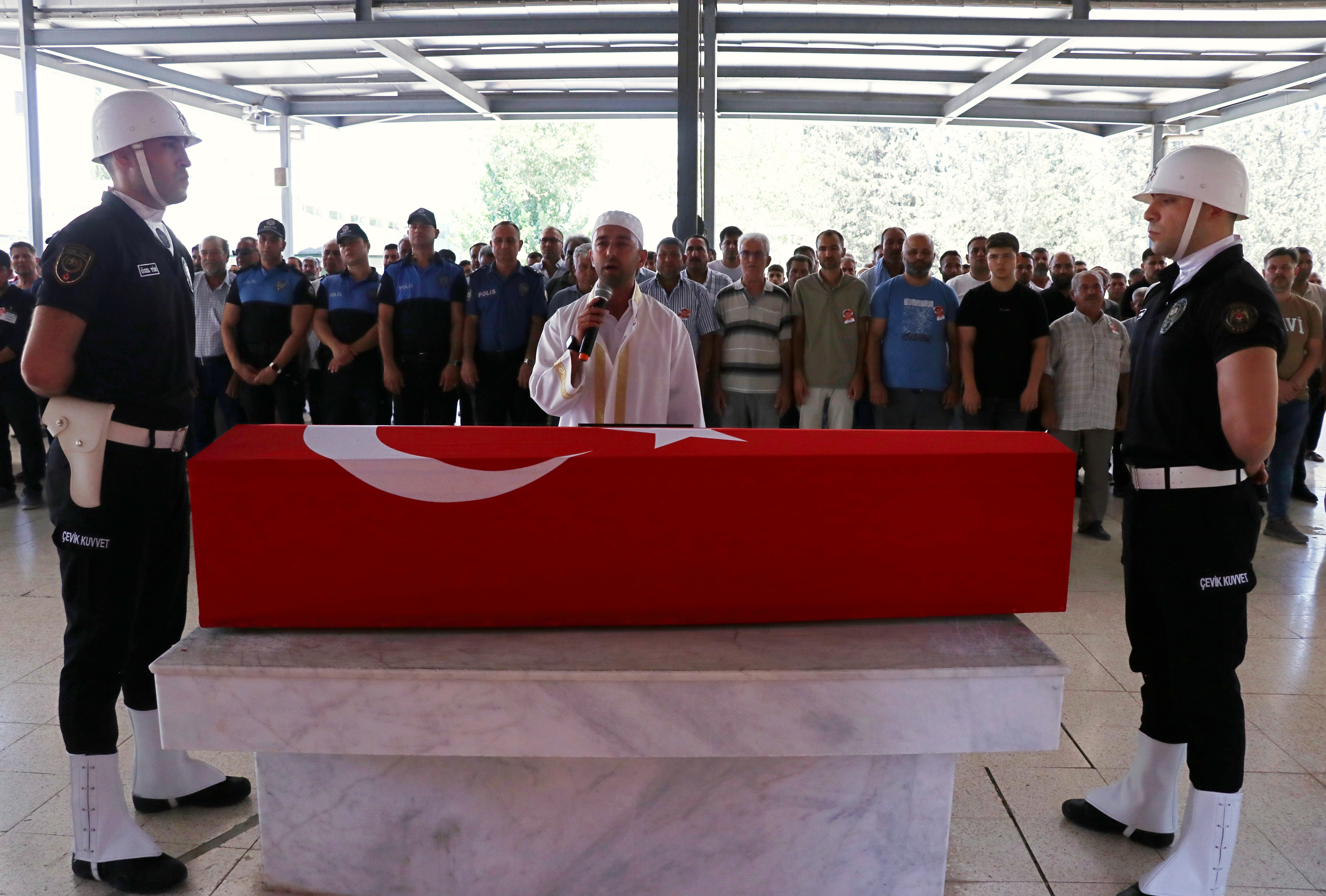 Görev Aşkı Yolda Bitti... Polis memuru Atilla Er'e son veda!