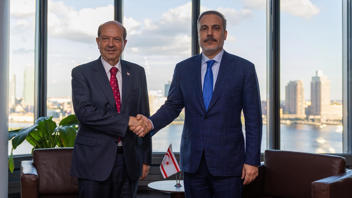 “New York’ta Türkevi’nden kritik buluşma: Fidan ve Tatar, Kıbrıs gündemini görüştü!”
