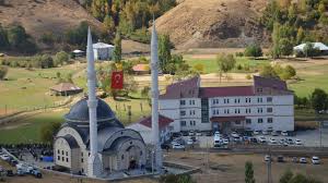  800 Kişilik Cami  Törenle İbadete Açıldı