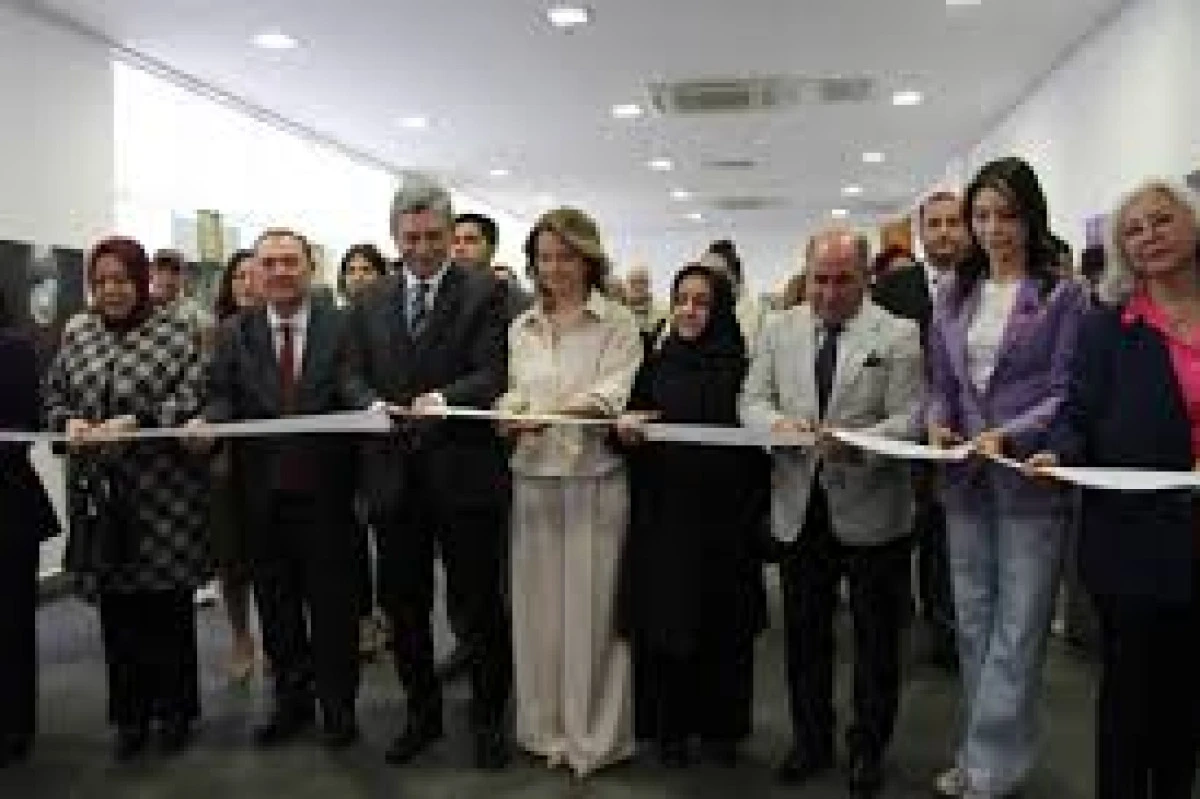 8 Mart D&uuml;nya Kadınlar G&uuml;n&uuml;  "Bir Kadın Bir Yolculuk Kalemden Fır&ccedil;aya"