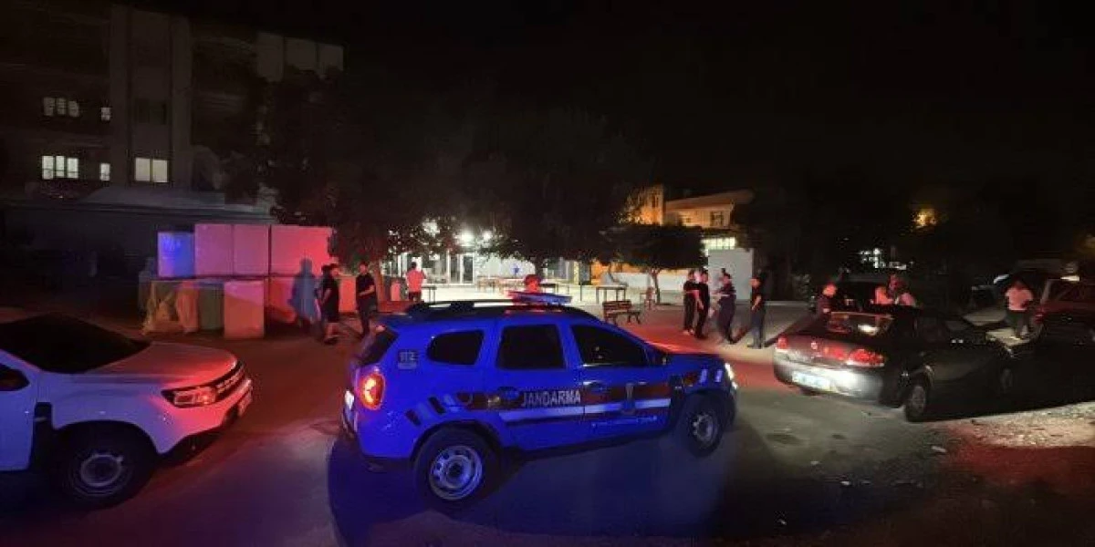 Adana&rsquo;da KAHVEHANEDEKİ KAVGA CAN ALDI