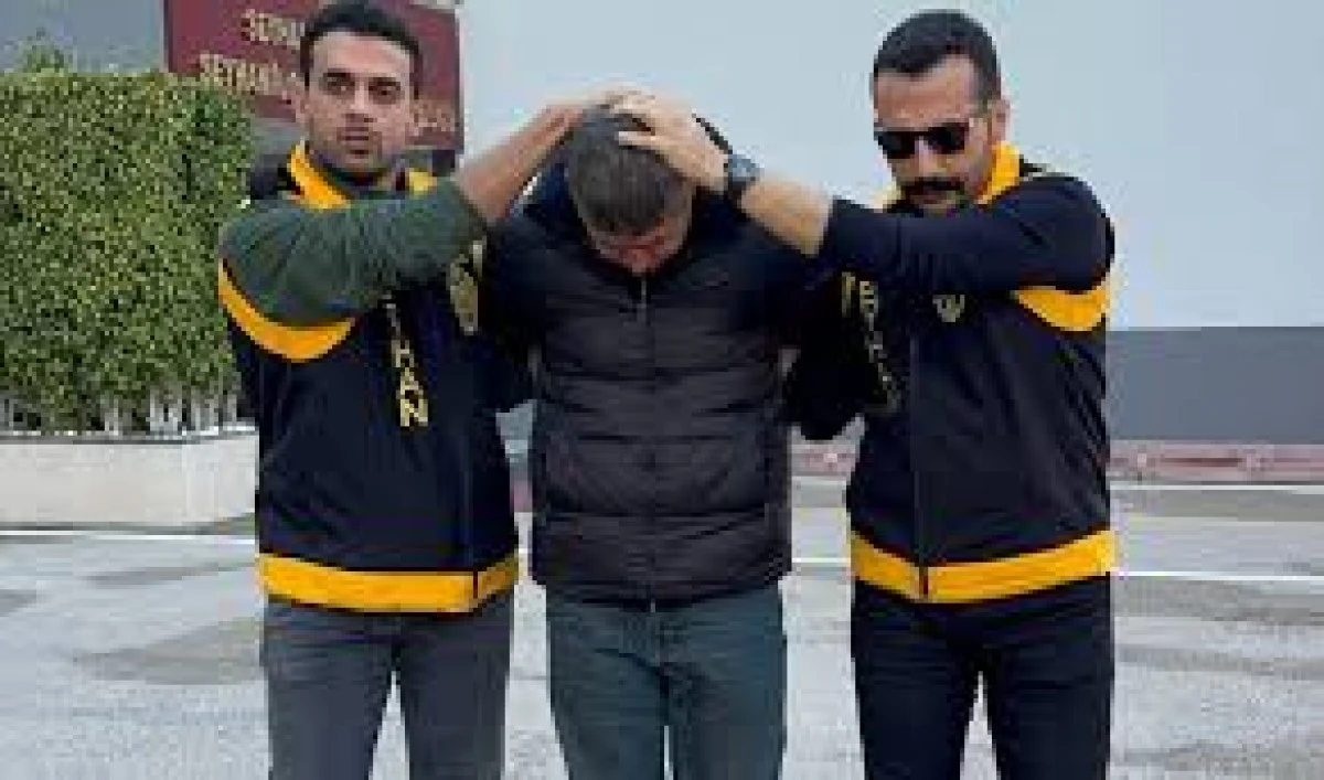 &ouml;ğretmene darp ve silahla saldıran zanlı yakalandı