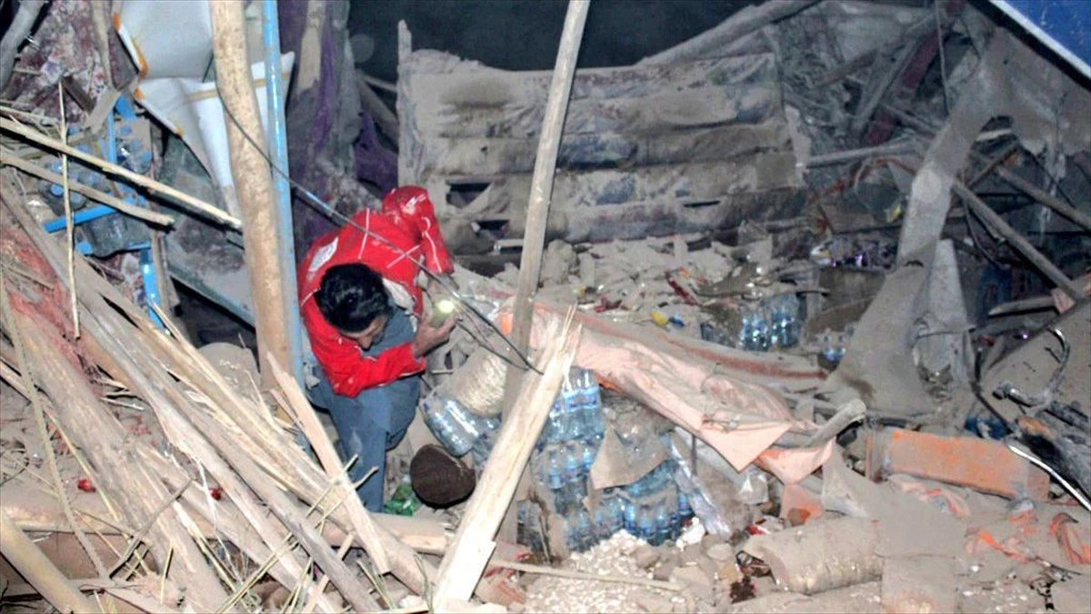 Afganistan’da 6.3’lük deprem: Can kaybı artıyor, bilanço ağırlaşıyor