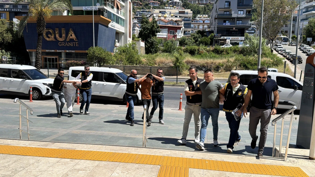 Alanya'da Kanlı Hesaplaşma: Cinayet Ş&uuml;phelilerine Tutuklama