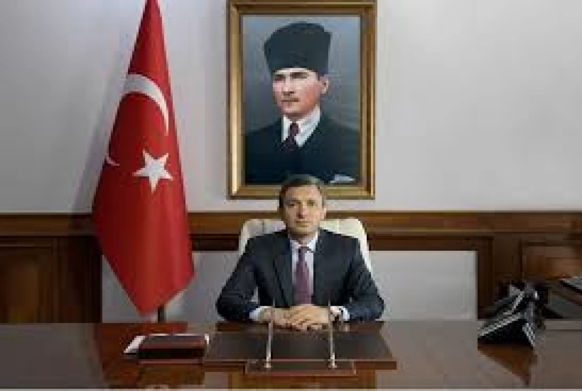 Antalya Valisi Şahin'den 10 Kasım Atatürk'ü Anma Günü mesajı