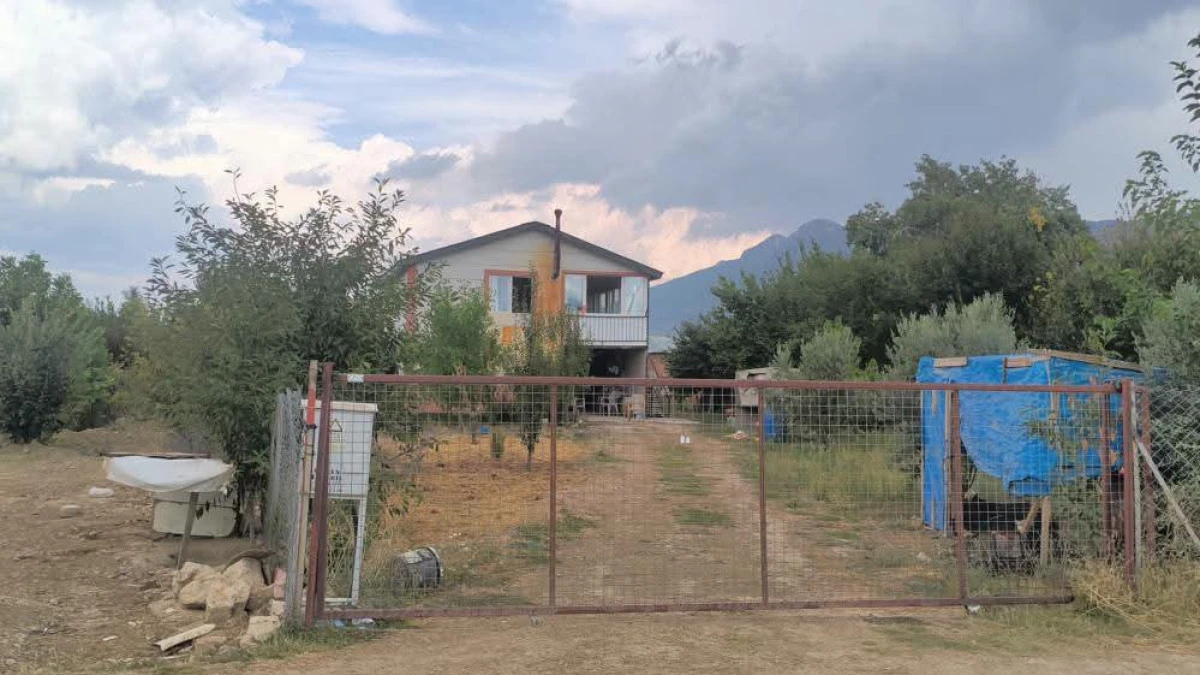 Antalya&rsquo;da 3 kişiyi &ouml;ld&uuml;ren ş&uuml;pheli ormanlık alanda yakalandı