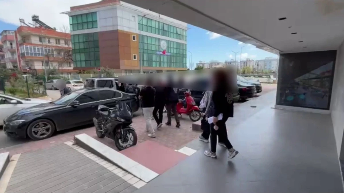 Antalya&rsquo;da Forex Dolandırıcılığı Operasyonu: 16 Ş&uuml;pheli Yakalandı