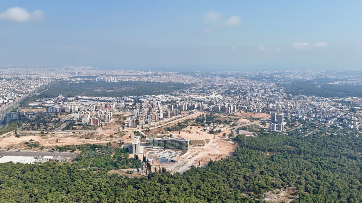 Antalya'da Y&uuml;ksek Nem Etkili Oldu, Kent Pusa B&uuml;r&uuml;nd&uuml;