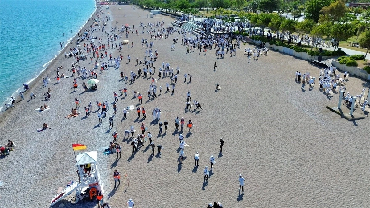 Antalya'dan Akdeniz i&ccedil;in dev deniz ve &ccedil;evre seferberliği