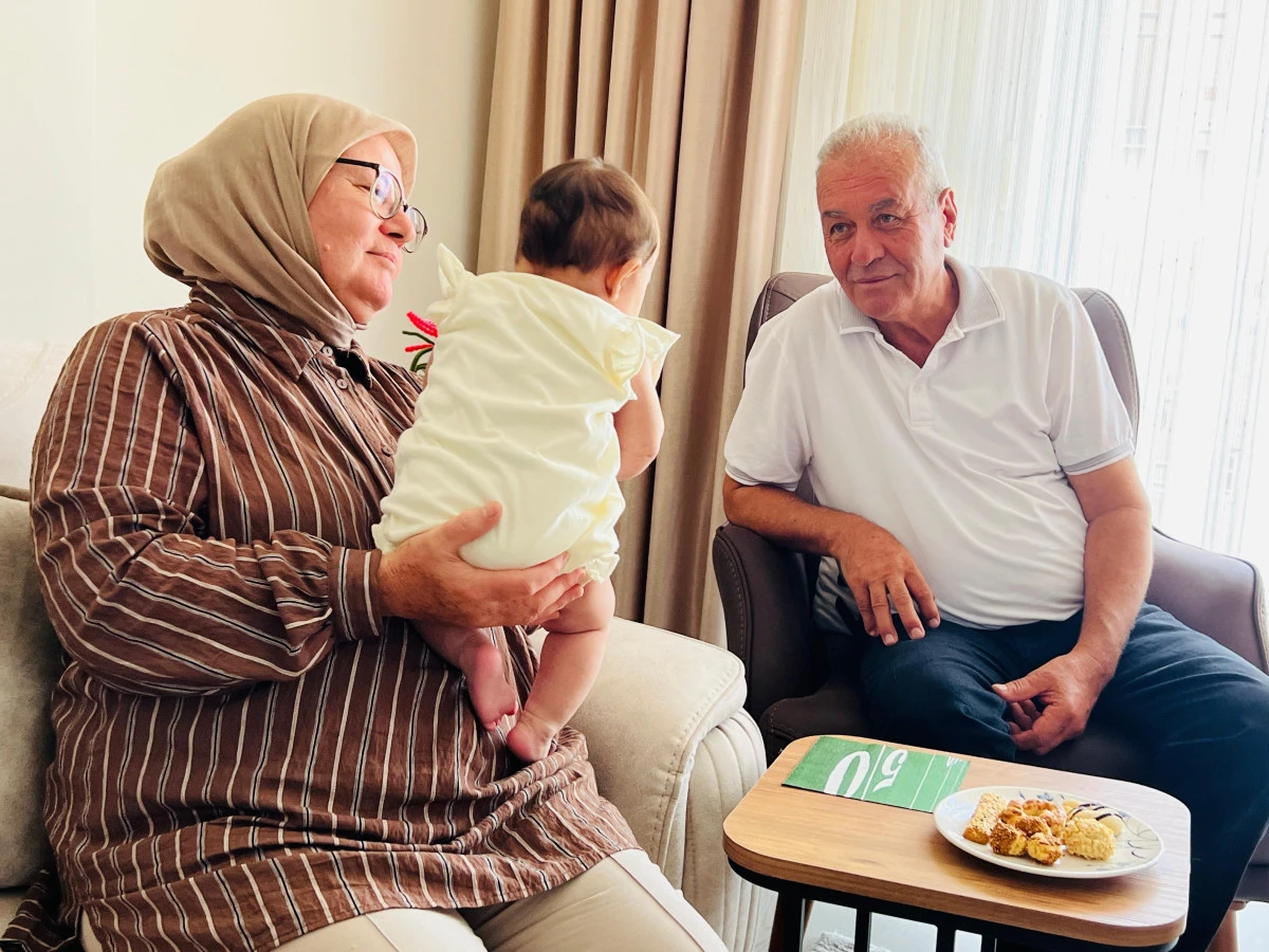 Beş bebeğe yuva oldular, şimdi 6&rsquo;ncı bebeği bekliyorlar
