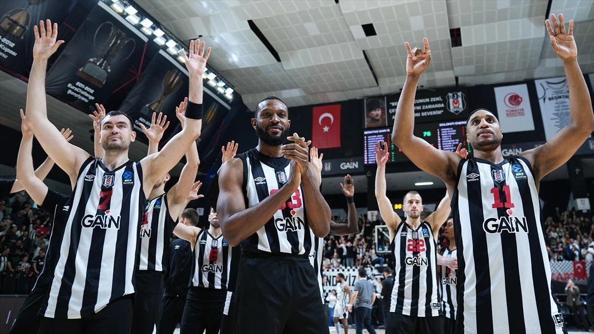 Beşiktaş, Kasımpaşa&rsquo;yı 2-1 yenerek kritik &uuml;&ccedil; puanı aldı