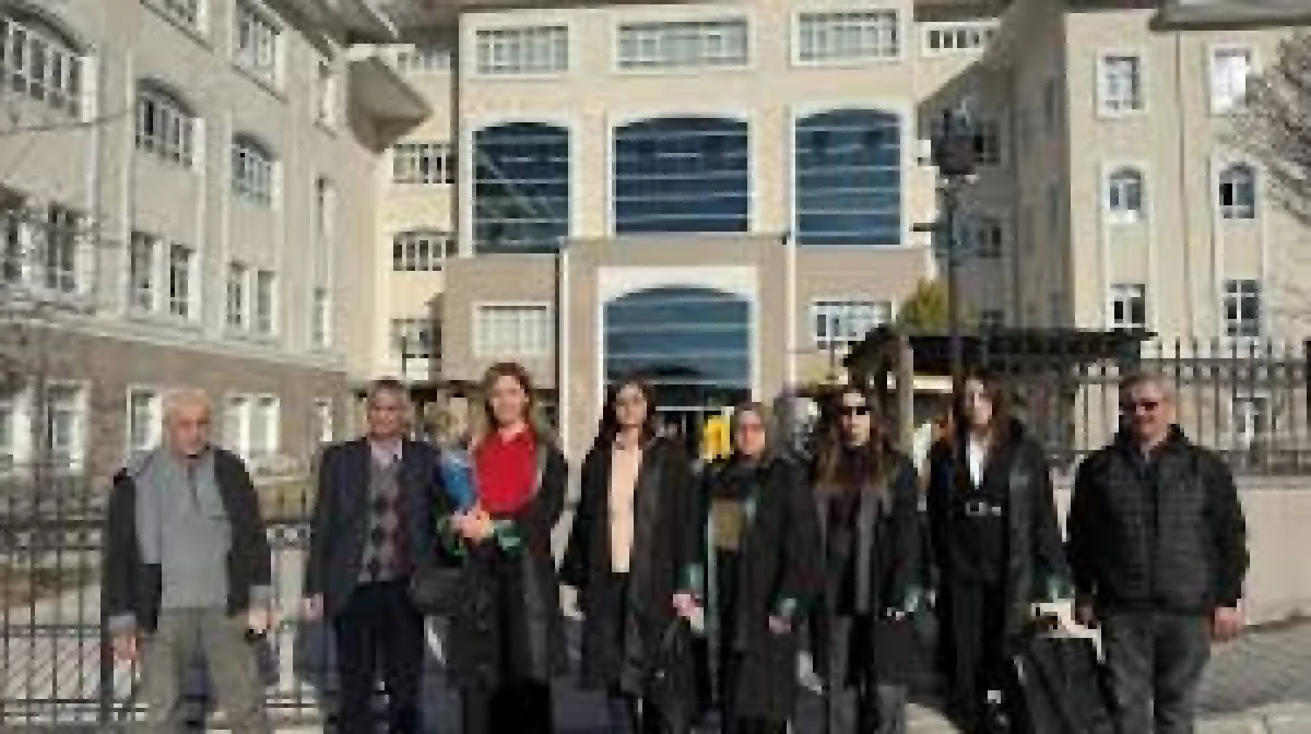 Bir Kadının Evinde &Ouml;ld&uuml;r&uuml;lmesine İlişkin 3 Sanığın Yargılanması