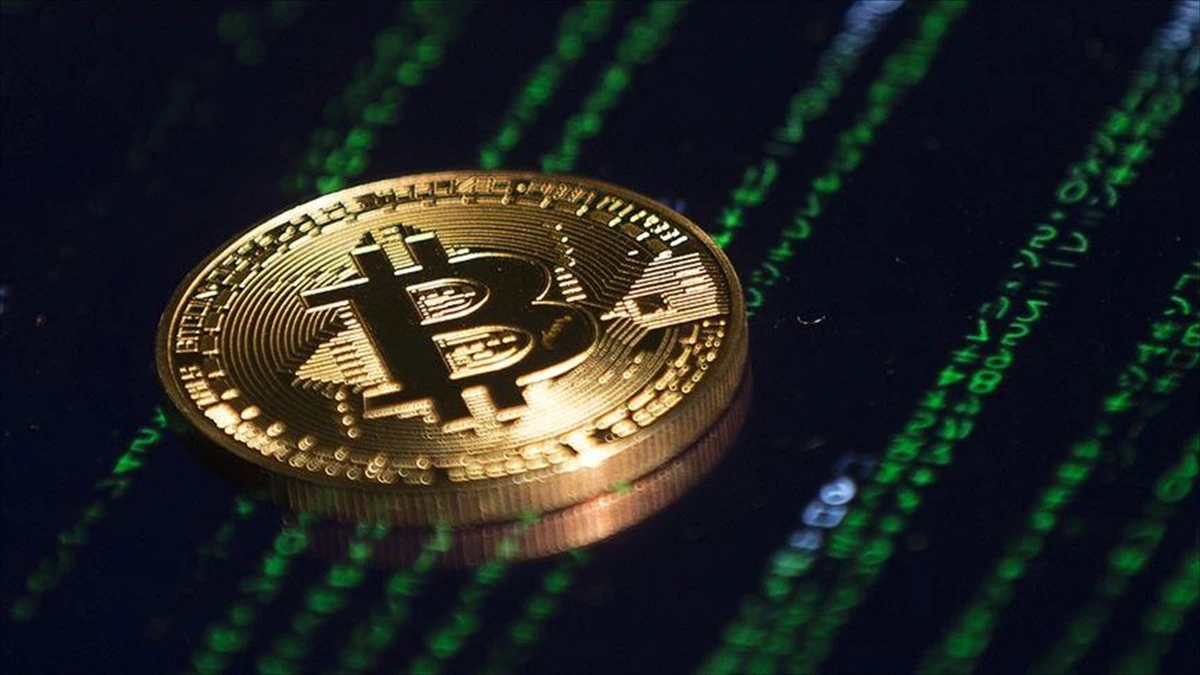 Bitcoin, makroekonomik belirsizlikle en düşük seviyeye indi
