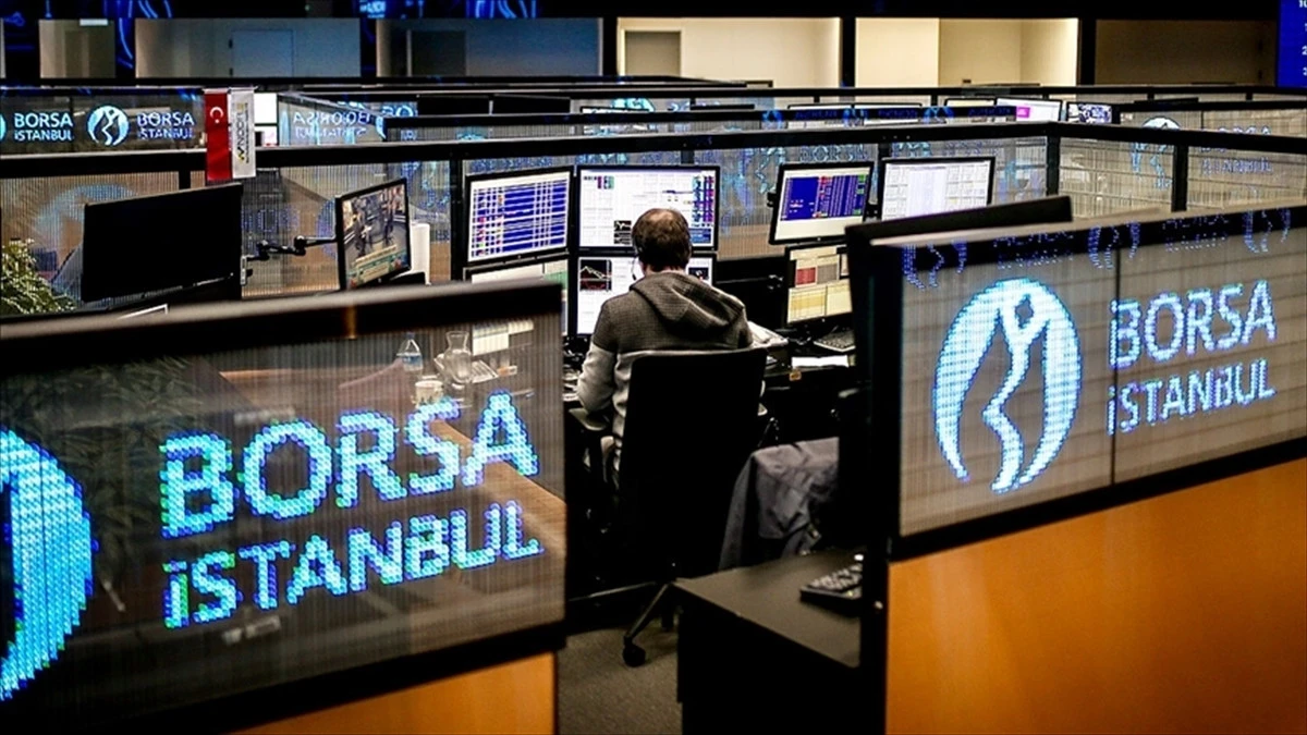 Borsa İstanbul g&uuml;ne d&uuml;ş&uuml;şle başladı: K&uuml;resel baskı s&uuml;r&uuml;yor