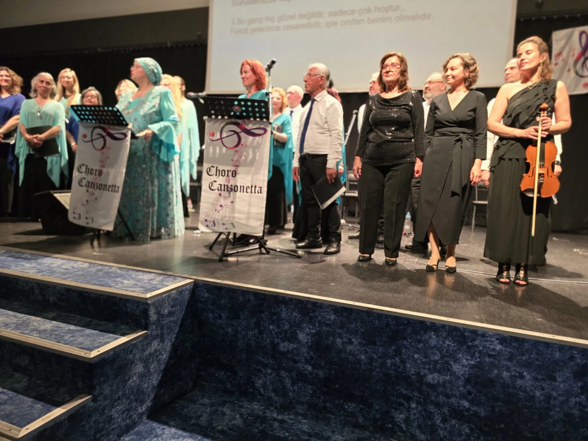 Choro Canzonetta'dan 10.yılına yakışan g&ouml;rkemli gala