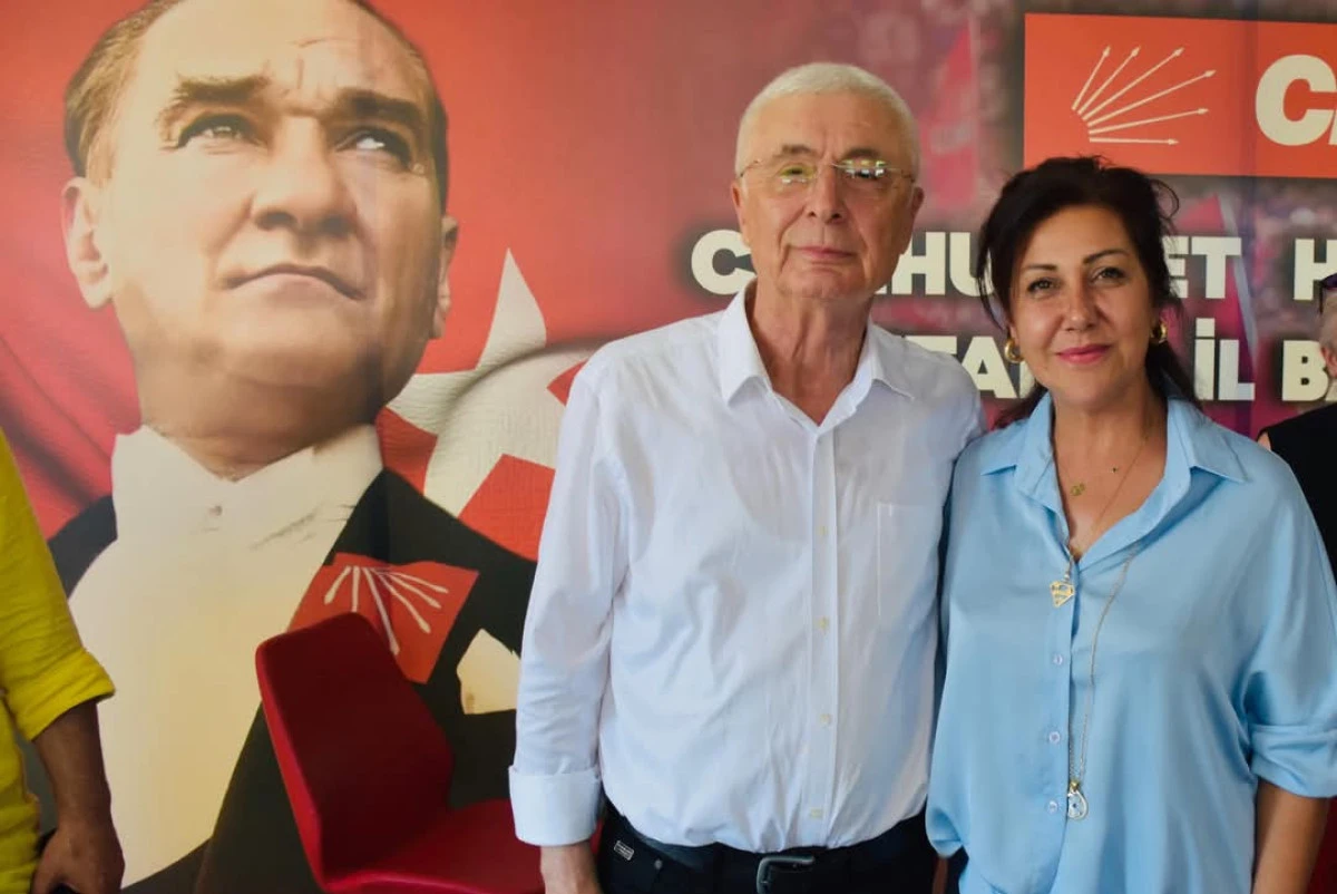 CHP Antalya&rsquo;da g&ouml;revden alma kararı sonrası peş peşe tepkiler