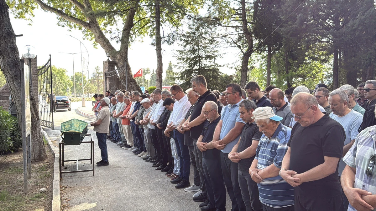 Diş tedavisinde anestezi alan 8 yaşındaki Ela toprağa verildi