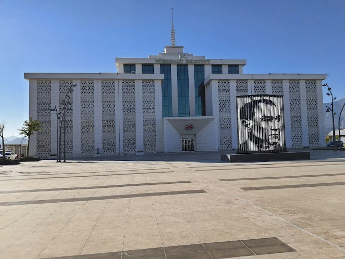 D&ouml;şemealtı Belediyesi&rsquo;nde yolsuzluk operasyonu: 4 tutuklama