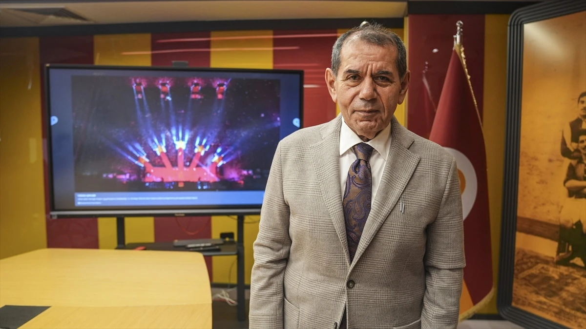 Dursun &Ouml;zbek Galatasaray&rsquo;da Tarihe Ge&ccedil;me Yolunda İlerliyor