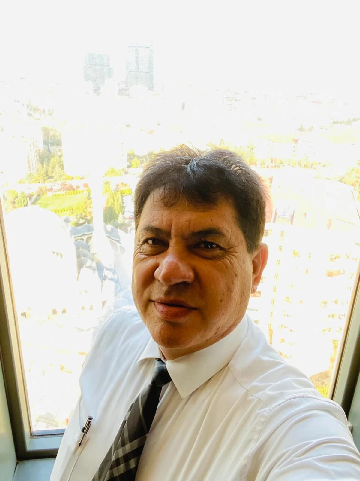 Eski Kemer Belediye başkanı Mustafa Gül yolsuzluk suçundan tutuklandı