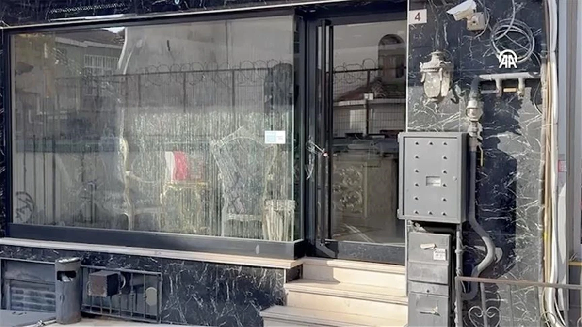 Fatih’te gurbetçi aile felakete yenik düştü: Anne, iki çocuk ve baba hayatını kaybetti