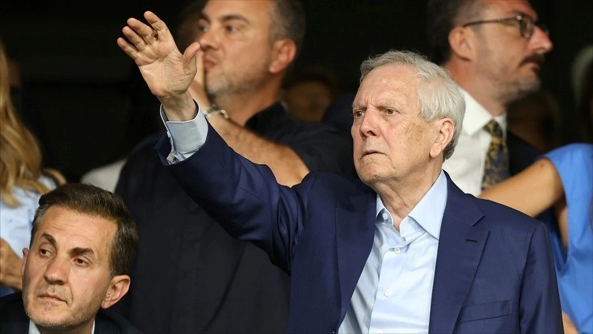 Fenerbah&ccedil;e&rsquo;de kongre kararı: Aziz Yıldırım yeniden sahnede