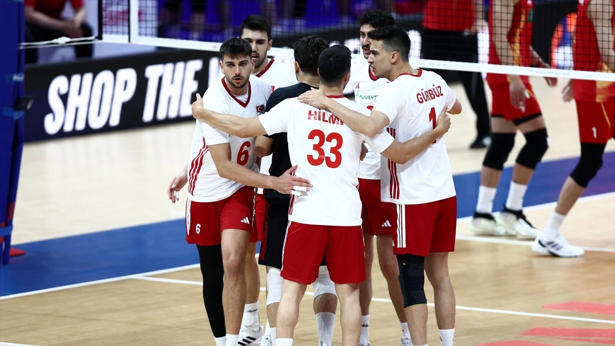 Filenin Efeleri final bileti i&ccedil;in Sırbistan karşısında