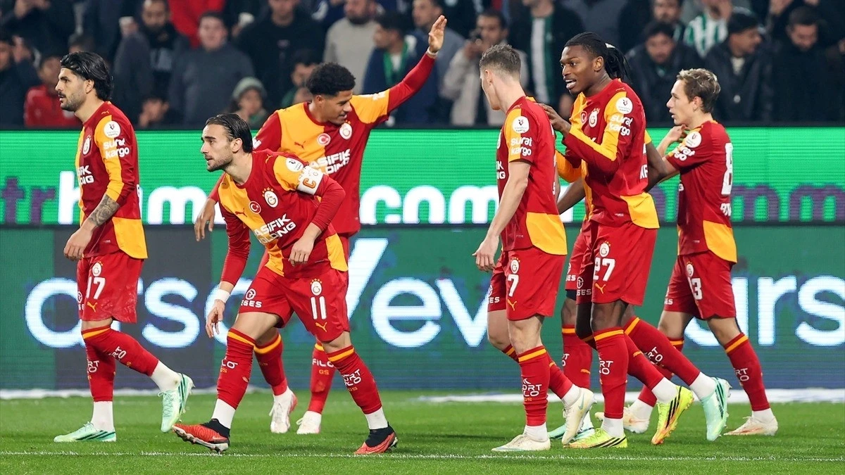 Galatasaray Konya&rsquo;da fırtına gibi esti!