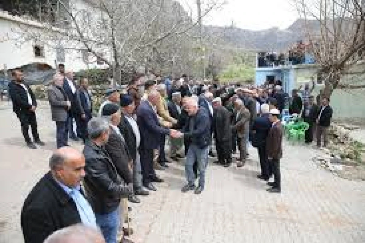 İki Aile Arasındaki Husumet Barışla Sonu&ccedil;landı