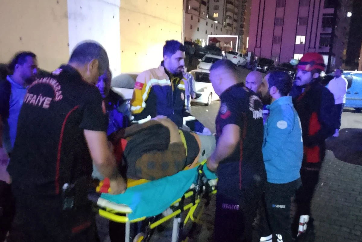 Kahramanmaraş'ta asansörün 6.kattan düşmesi sonucu 5 kişi yaralandı