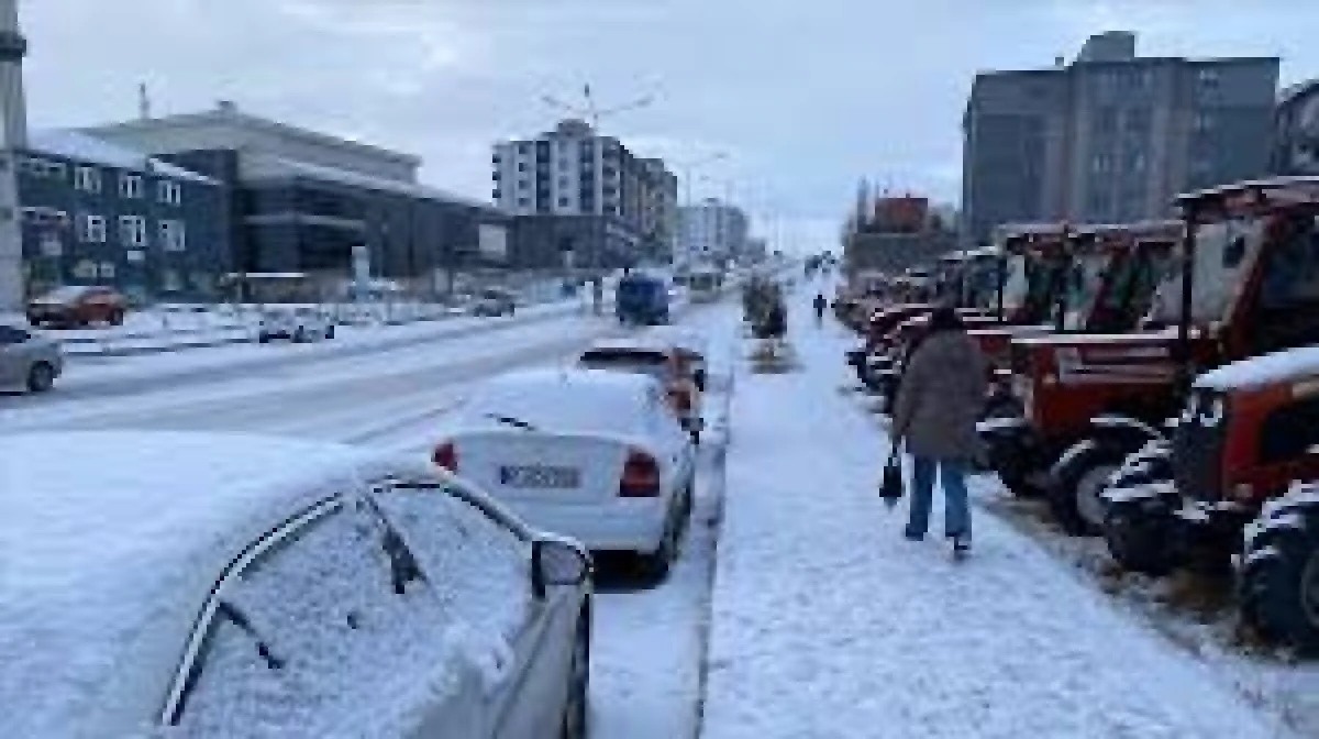 Kara Kış Ardahan'dan Gitmiyor kar yağışı etkili oldu