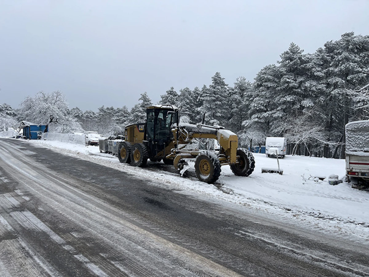 Kara Kış Gitmez Bazı İller de Bazı Yollar Ulaşıma Kapalı