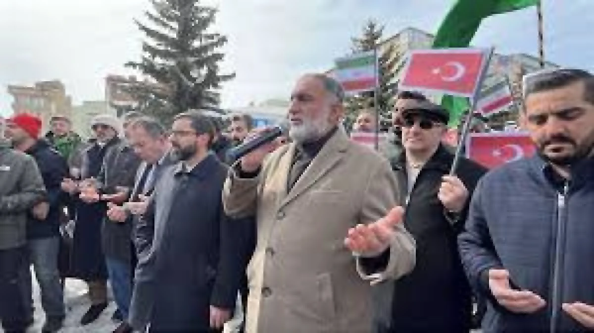 Kars'ta, ABD ve İsrail'in İran'a saldırıları protesto edildi