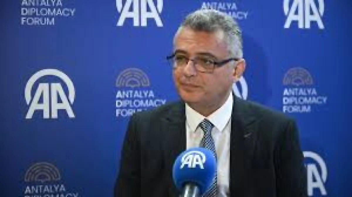 Kıbrıs Sorunuyla İlgili T&uuml;m Adımların ve KKTC'nın Dış Politikası