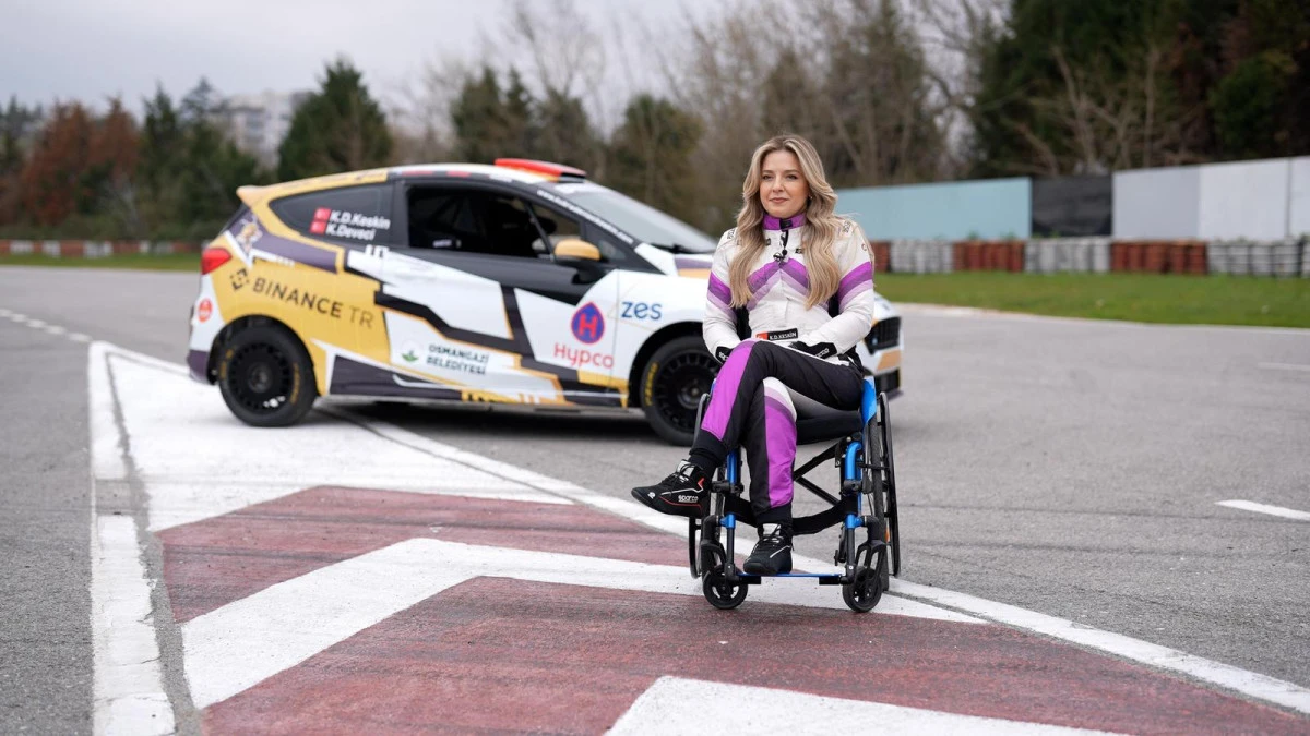 K&uuml;bra Denizci Keskin Bodrum Rallisi'nde podyum hedefliyor