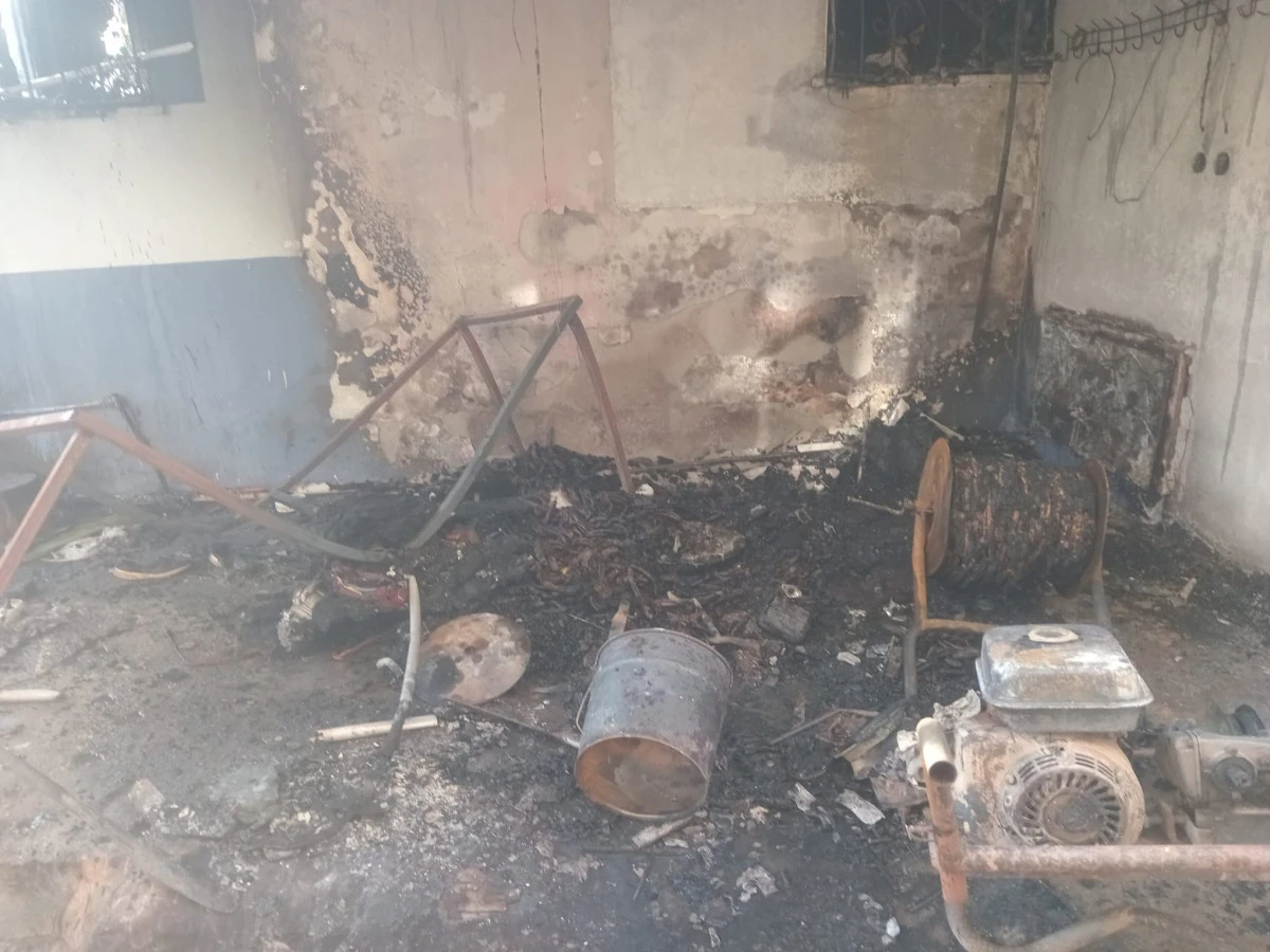 Mersin' in Bozyazı ilçesinde evde çıkan yangın söndürüldü