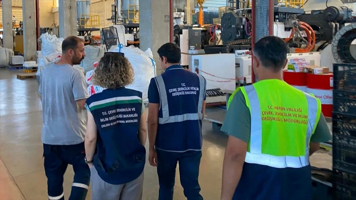 Deniz'de mikroplastik alarmı b&uuml;y&uuml;yor: Uyarıların ardından cezalar yağdı