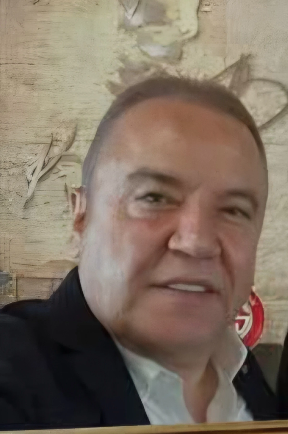 Muhittin B&ouml;cek&rsquo;ten Antalya siyasetinde yeni tartışma yaratacak a&ccedil;ıklama