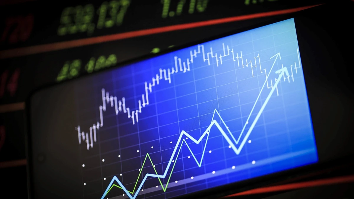 Piyasalarda Sert Y&ouml;n Değişimi: Altın D&uuml;şt&uuml;, Borsa Y&uuml;kselişe Ge&ccedil;ti