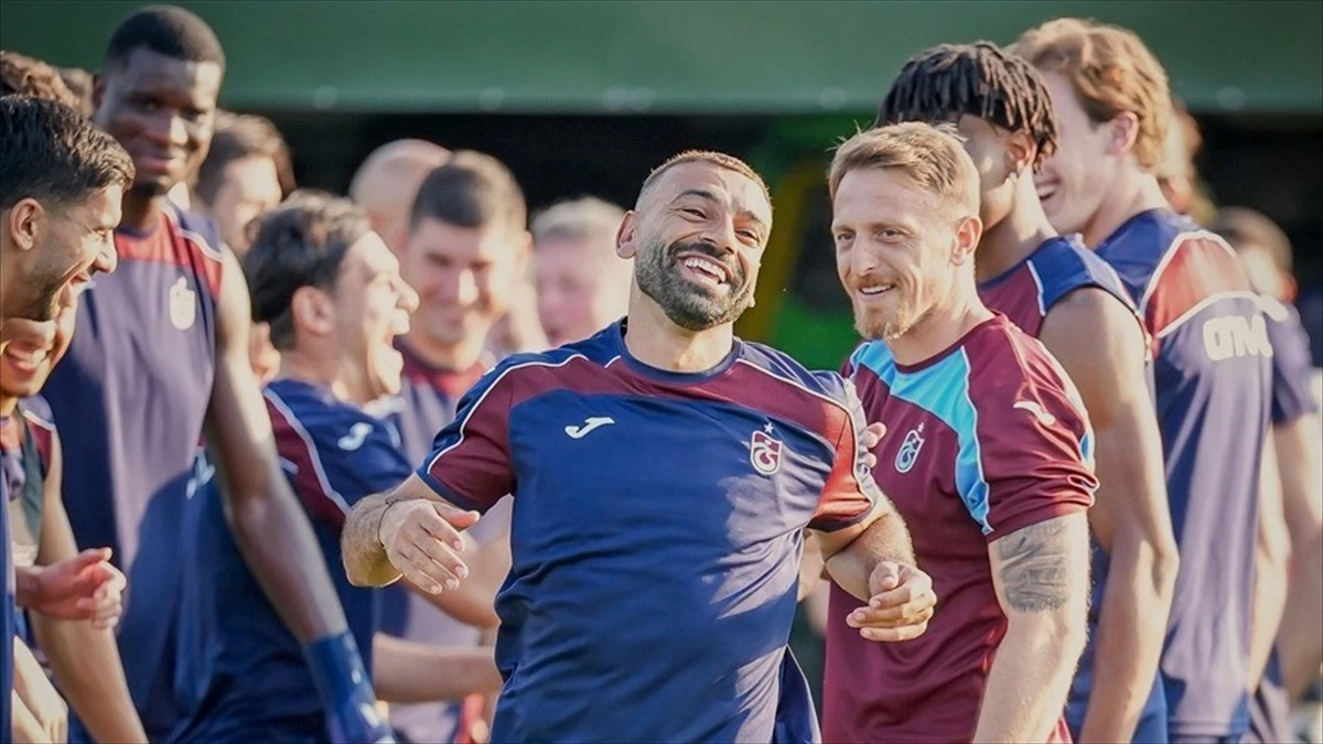 Trabzonspor'da Salah d&ouml;nemi başladı! Yıldız isim ilk kez sahada