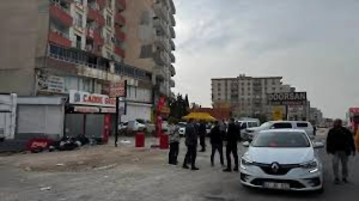 Vahşet Anne Baba ve 5 Yaşındaki Çocukları Evde Silahla Öldürülmüş Olarak bulundu