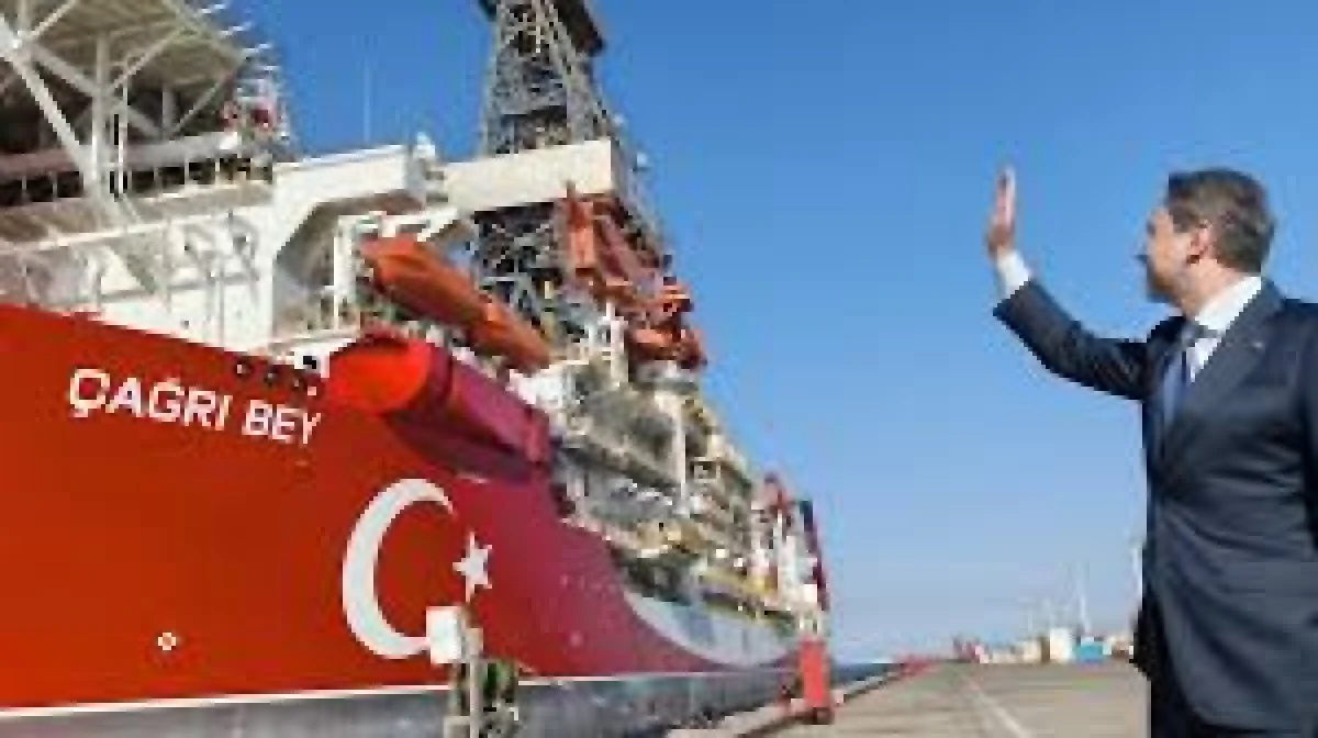 Yeni bir d&ouml;nem başlıyor &Ccedil;ağrı Bey sondaj gemisi Somali yolcusu!