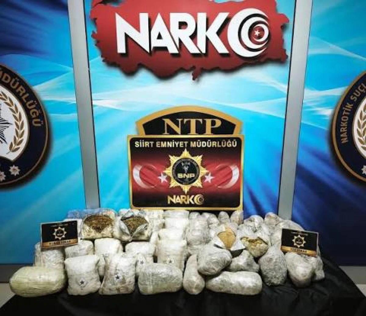 Y&Uuml;NLERİN ARASINDAKİ GİZLİ Y&Uuml;K! 37 kilo 600 gram Zehir &Ccedil;ıktı