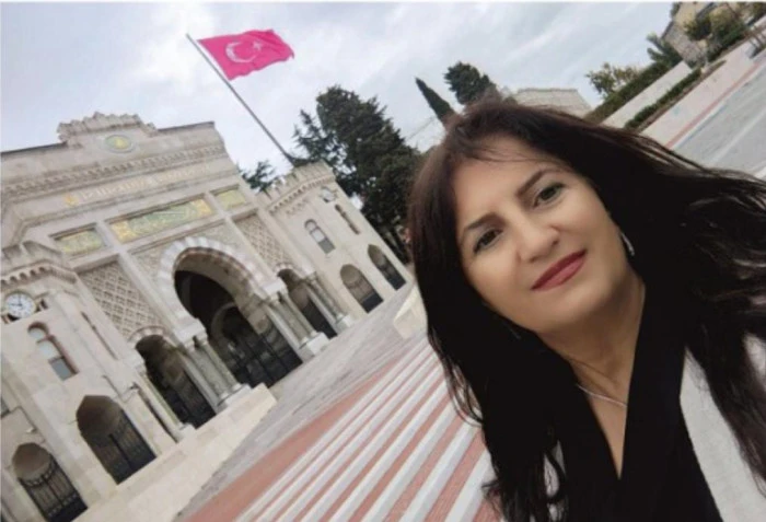 Alisa &Ccedil;i&ccedil;ek Akyol